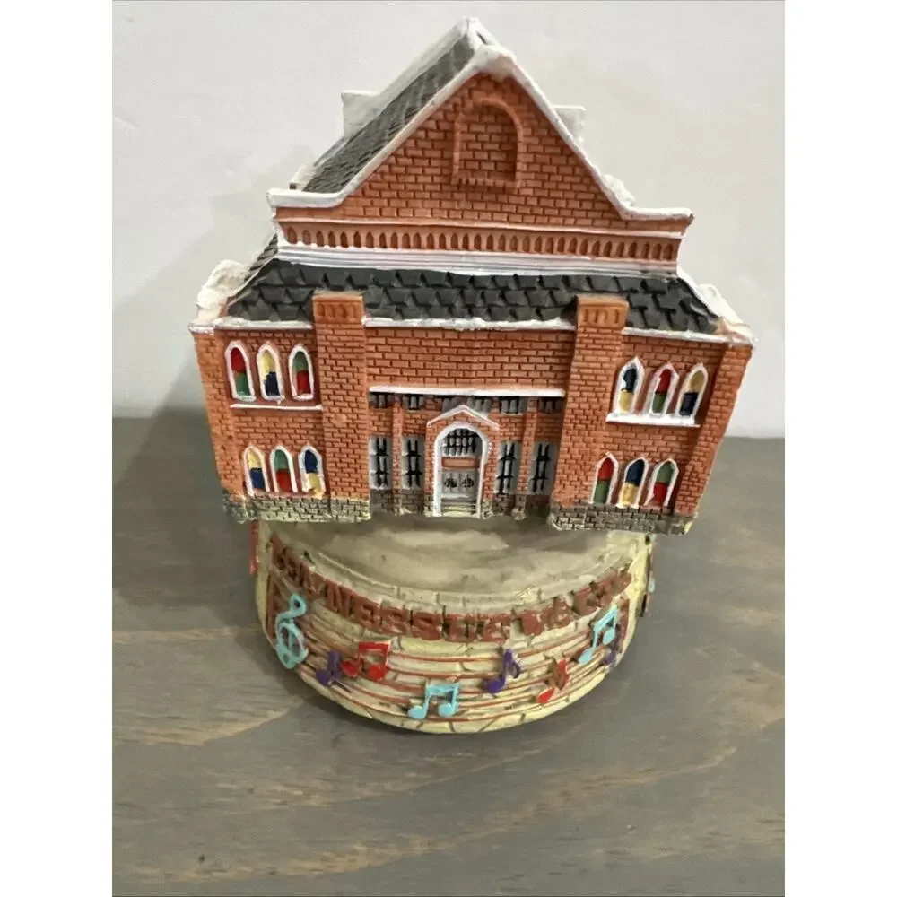 Ryman Auditorium - Grand Ole Opry-Nashville TN,Tennessee Waltz Music Box Works!